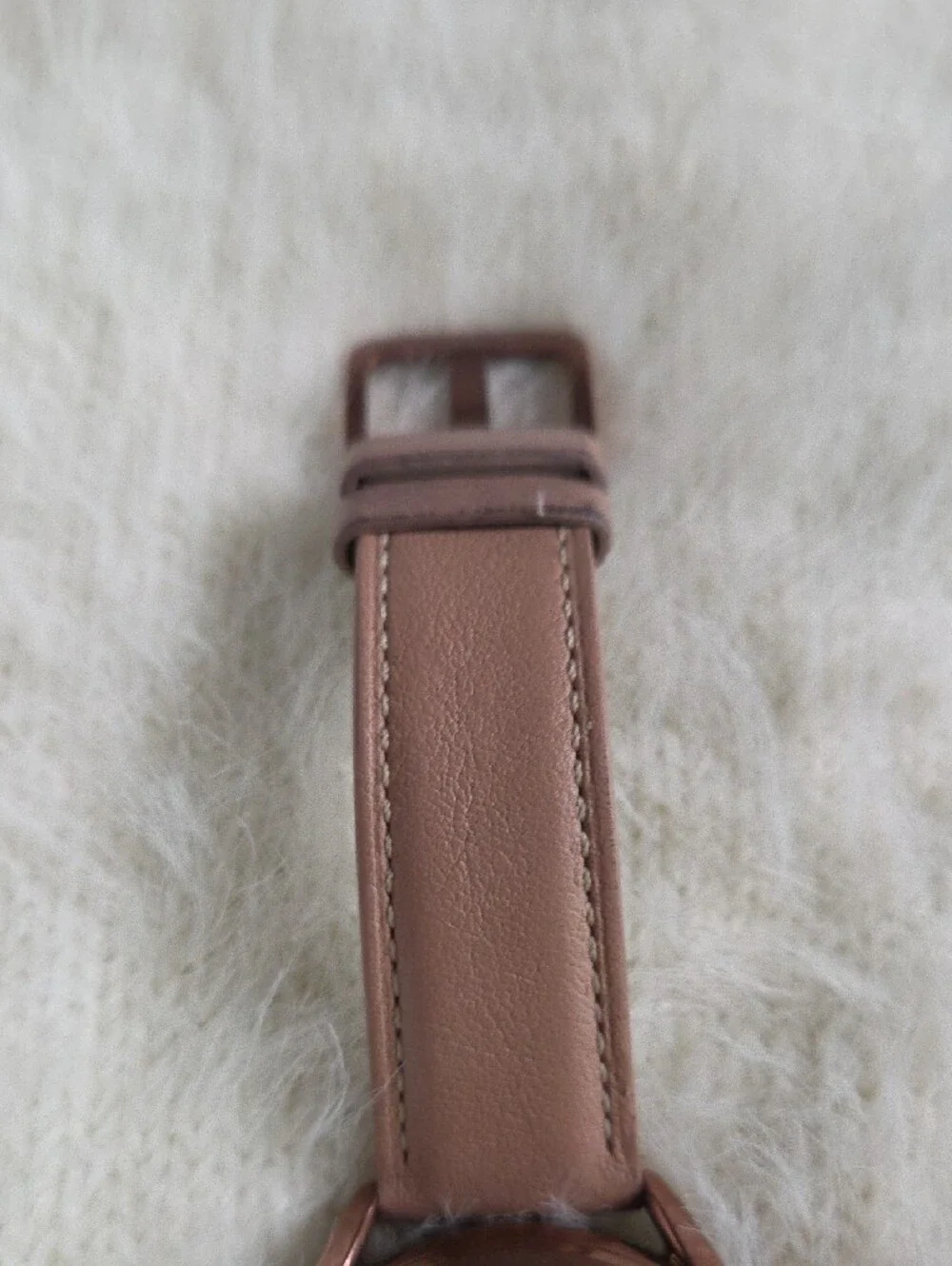 Samsung Round Smartwatch in Mystic Bronze